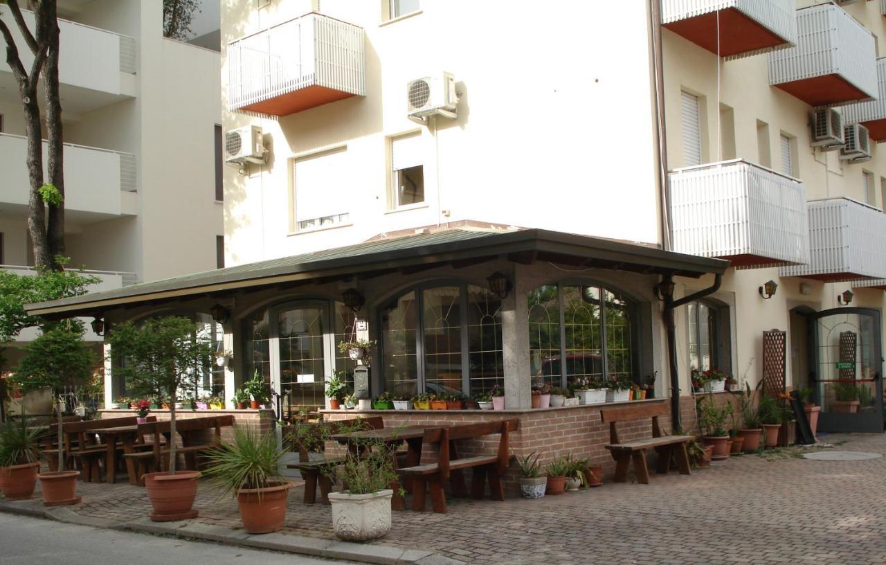 Hotel La Quercia *
